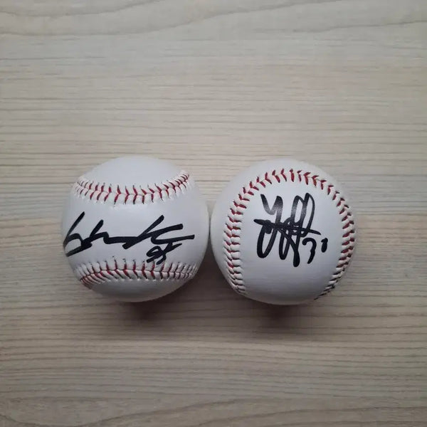 [BUNJANG] Hanwha Eagles Feliberto Ferraza & Hwang Young-Mook Signed Baseball / 한화 이글스 페라자,황영묵 싸인볼 판매합니다.