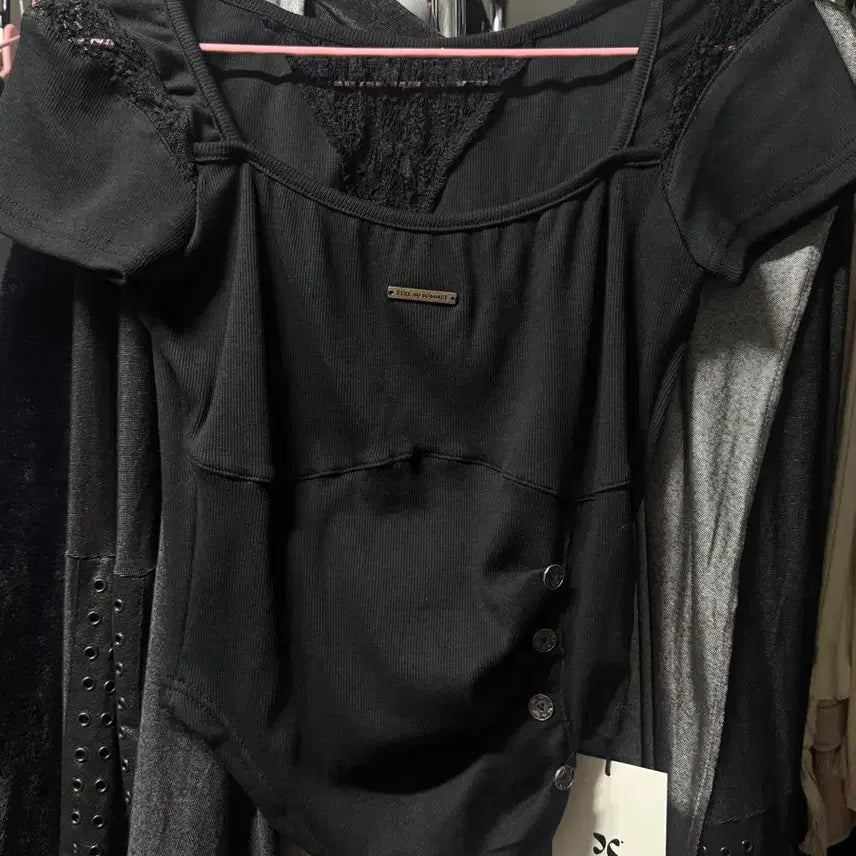 [BUNJANG] ETOSOME Bust Line Pintuck Detail Top / (택달린새상품)에트오소메 반팔 Bust Line Pintuck Detail Top