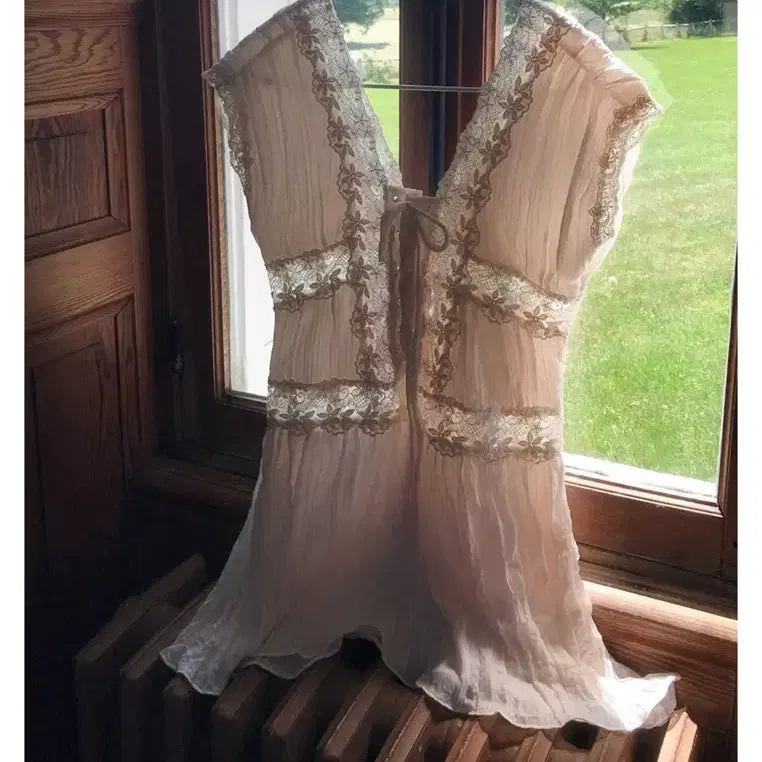 [BUNJANG] Labelleblanche Juliet Vintage Blouse / 라벨르블랑 줄리엣 빈티지 블라우스