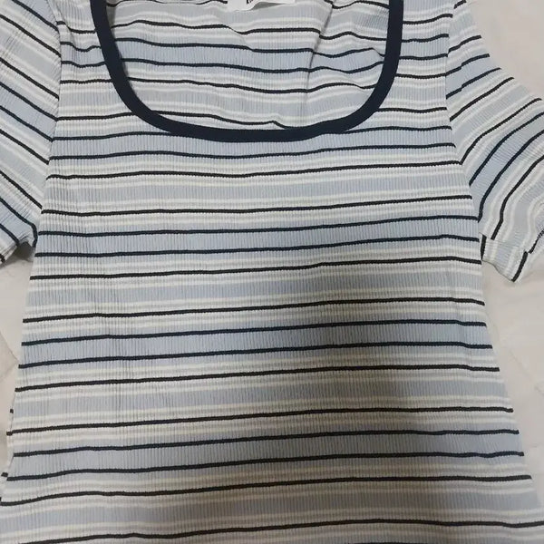 [BUNJANG] Coolkitten Sky Blue Short Sleeve T-Shirt / 쿨키튼 하늘색 반팔티