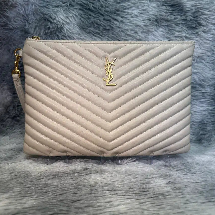[BUNJANG] Saint Laurent Matelassé Clutch Beige Gold Hardware / 생로랑 마틀라세 클러치 베이지 금장