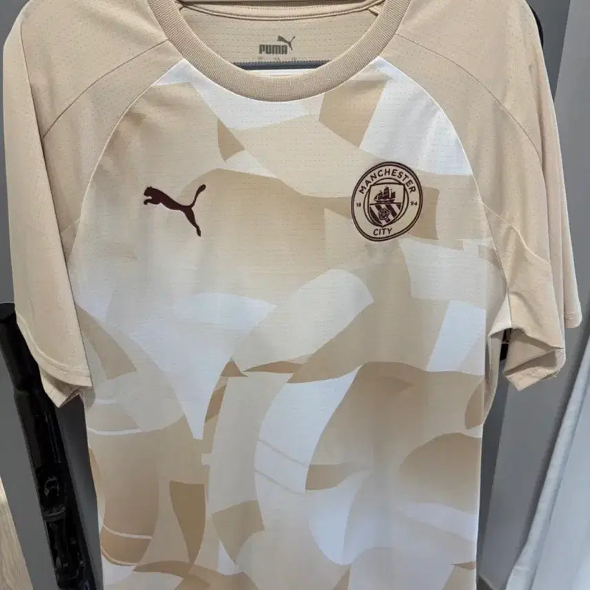 [BUNJANG] Puma Manchester City Short Sleeve Jersey - Beige / 푸마 맨체스터 시티 반팔 유니폼 베이지