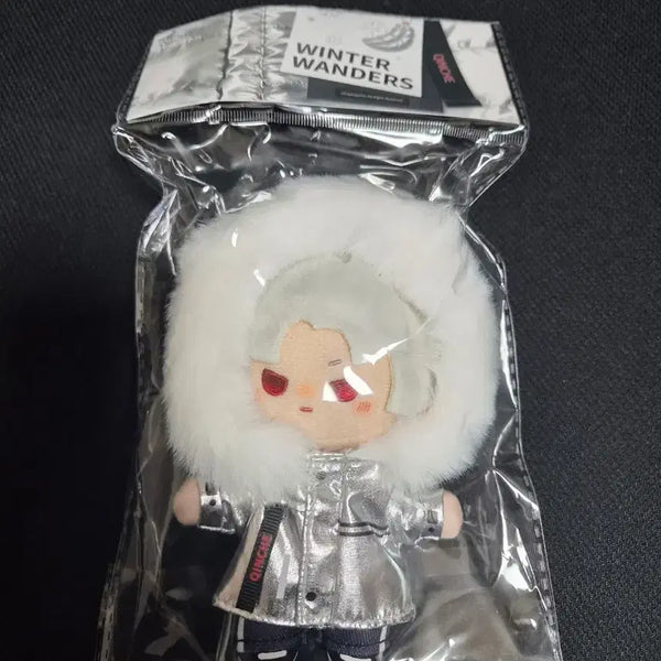 [BUNJANG] Love and Deep Space Jin Un Official Plush Doll / 러브앤딥스페이스 럽딥 진운 공식 누이 인형 판매
