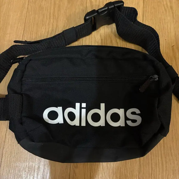 [BUNJANG] Adidas Waist Bag Black / 아디다스 힙색