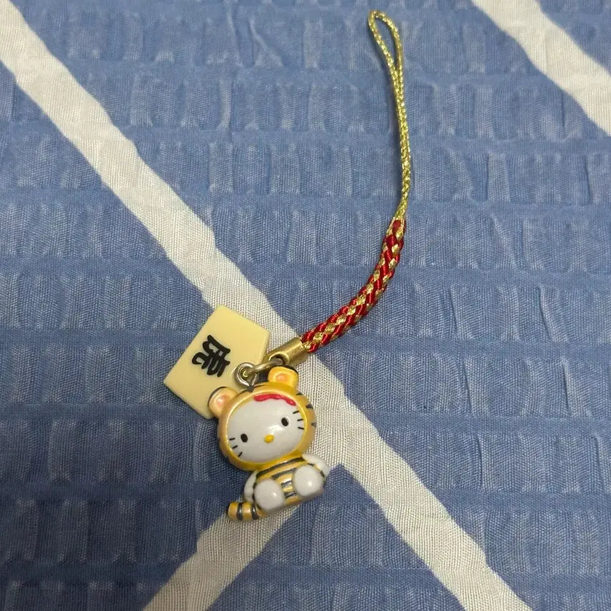 [BUNJANG] Hello Kitty Strap Keychain Sanrio / 헬로키티 스트랩 키링 산리오 폰꾸 미소녀 고전 호랑이 열쇠고라
