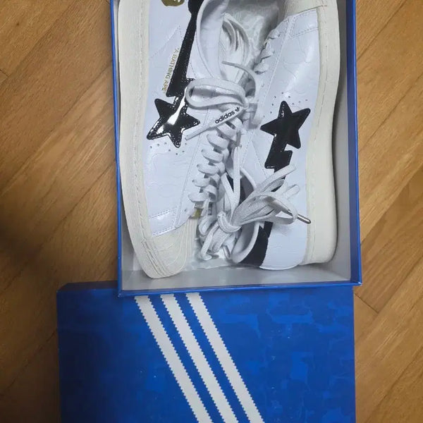 [BUNJANG] Adidas x Bape Superstar Sneakers / 슈퍼스타 베이프