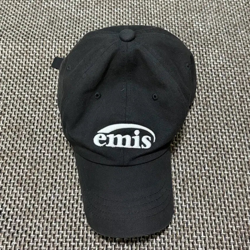 [BUNJANG] Emis Black Ball Cap / 이미스 검정 볼캡