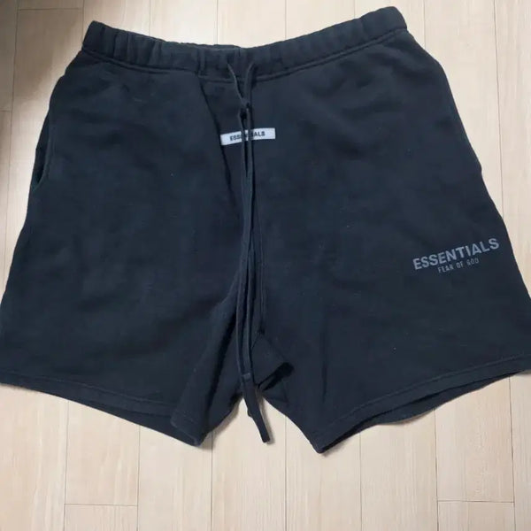[BUNJANG] Fear of God Essentials Shorts Size M / 피오갓 에센셜 반바지 M사이즈