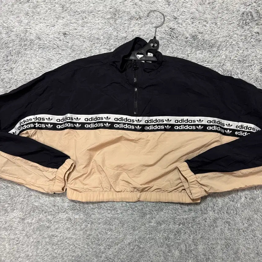 [BUNJANG] Adidas Spell Crop Anorak / 아디다스 스펠 크롭 아노락