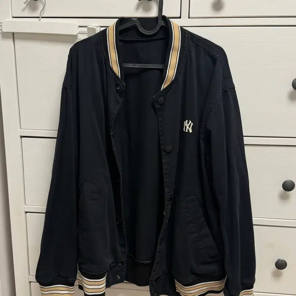 [BUNJANG] MLB New York Yankees Varsity Jacket / mlb 양키스 바시티 자켓