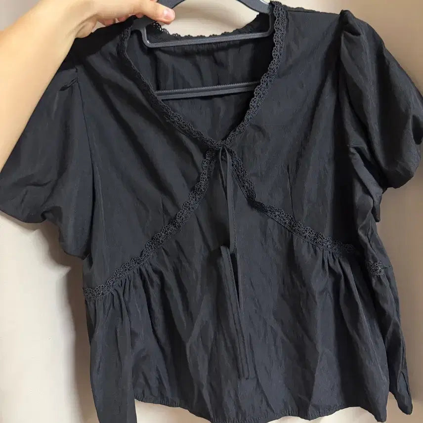 [BUNJANG] Balloon Sleeve Blouse (Size 55) / 55사이즈 블라우스
