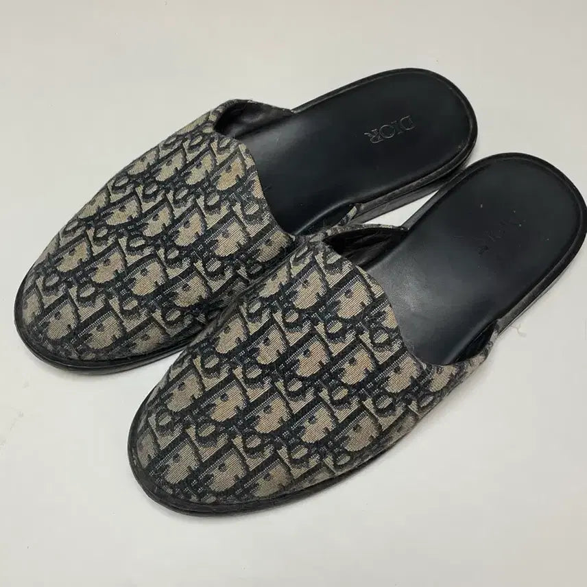 [BUNJANG] Dior Oblique Mule Slippers Size 7 / 디올 오블리크 뮬 슬리퍼