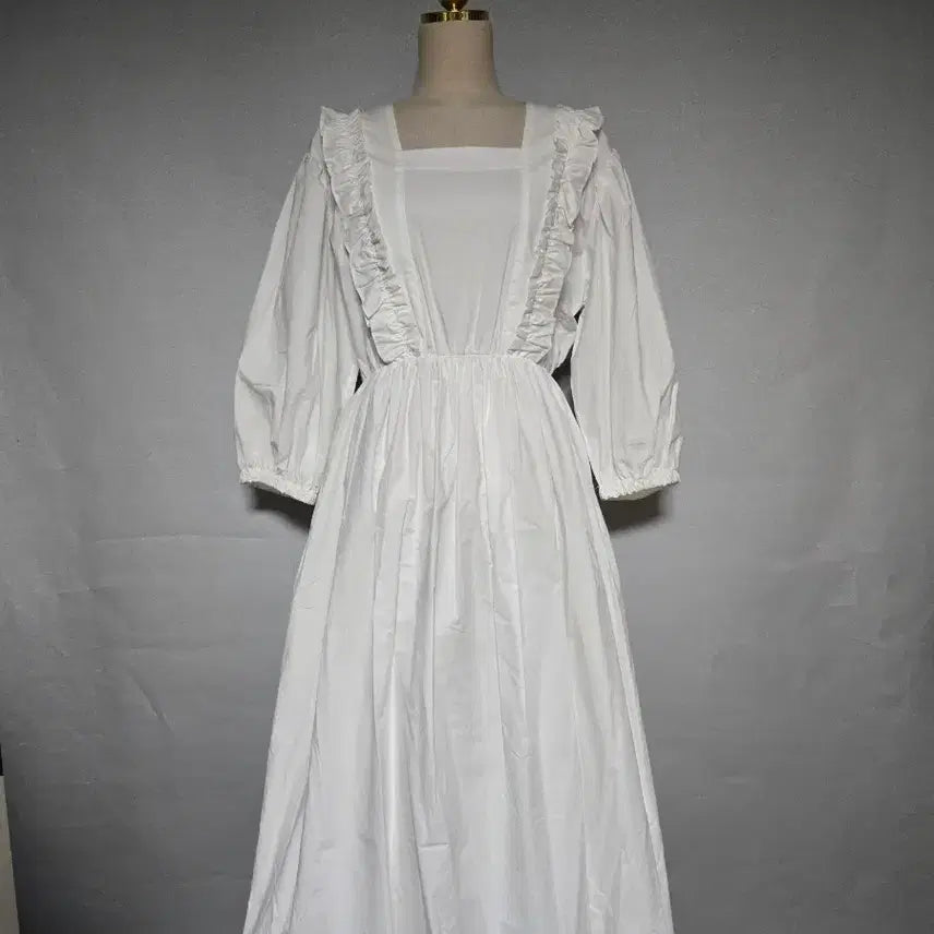 [BUNJANG] Eun Frill Long Dress / Eun 프릴 롱원피스