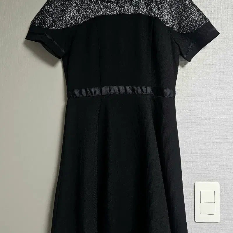 [BUNJANG] Black Dress (Size 55) / [거의새옷] 블랙 원피스 55