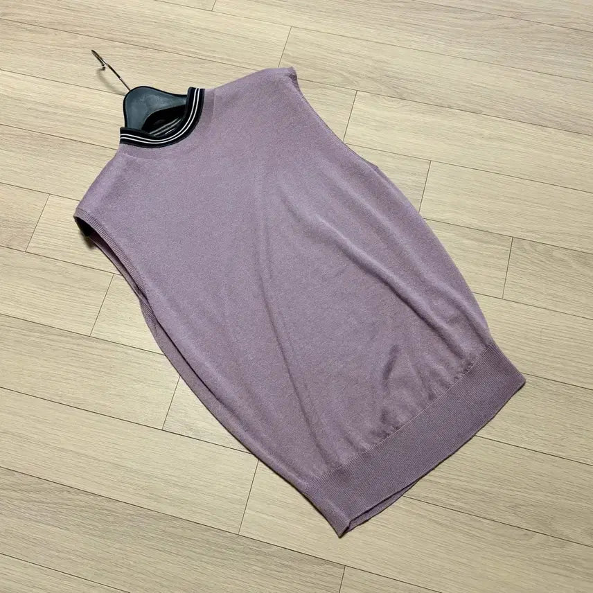 [BUNJANG] TIME Wool Silk Cashmere Sleeveless Knit Vest - Lavender / 한섬 타임 TIME 울 실크 캐시미어 반목 민소매 니트 라벤더 연보라 나시 조끼 베스트