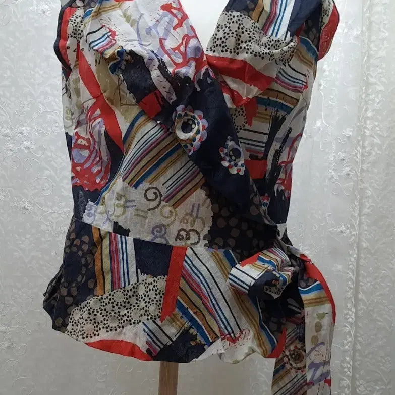 [BUNJANG] Jessi Sleeveless Linen Blouse / JESSI  민소매 린넨 블라우스  free