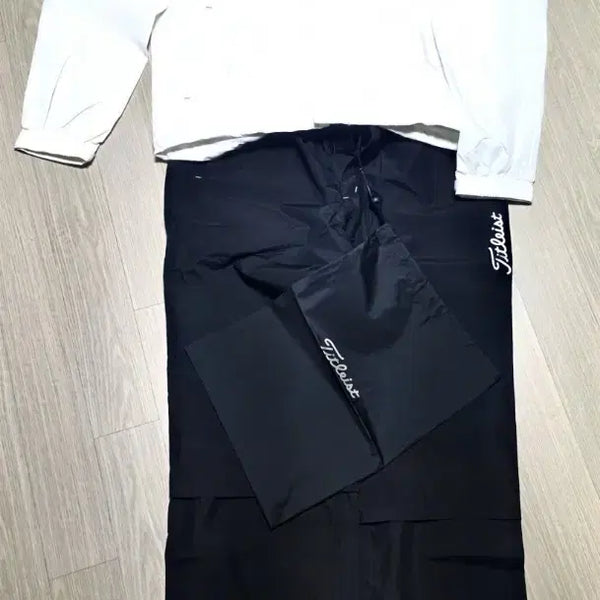 [BUNJANG] Titleist Golf Windbreaker Set (Jacket & Pants) - White/Black, Size LL(105) / 타이틀리스트 바람막이