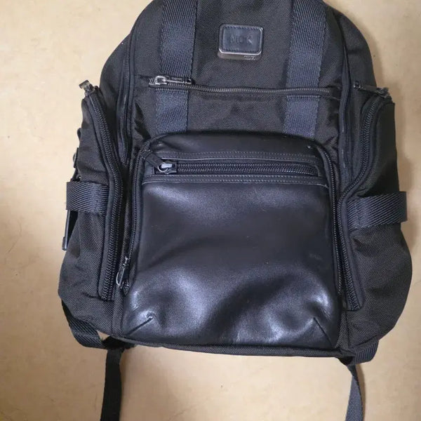 [BUNJANG] Tumi Black Leather Trim Backpack / 투미 가방