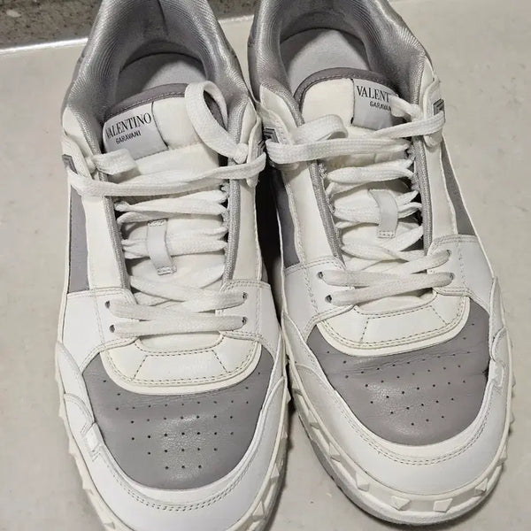 [BUNJANG] Valentino Garavani Rockstud Untitled Sneakers / 발렌티노 프리도트 스니커즈 41사이즈 판매