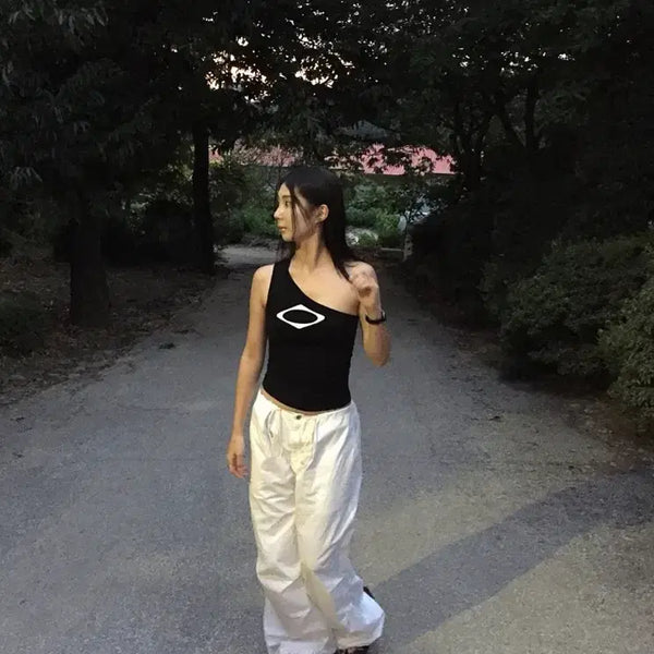 [BUNJANG] Mischief Rhombus One Shoulder Sleeveless Top - Size S / 미스치프 롬버스 원숄더 슬리브리스 S