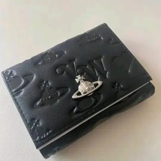 [BUNJANG] Vivienne Westwood Embossed Leather Wallet / 비비안웨스트우드 엠보지갑