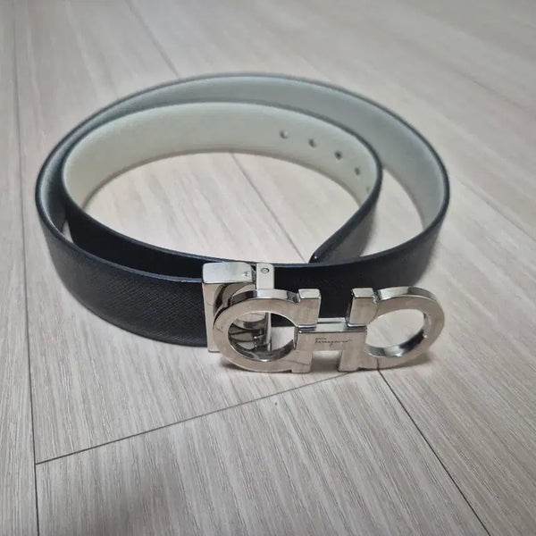 [BUNJANG] Salvatore Ferragamo Gancini Reversible Belt / 페레가모 정품 간치니 리버서블 벨트 팝니다.