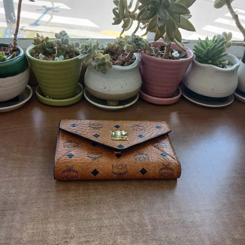 [BUNJANG] MCM Bifold Wallet Brown / MCM 지갑 브라운