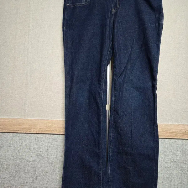 [BUNJANG] BASIC ICON Bootcut Jeans / BASIC ICON 부츠컷 청바지
