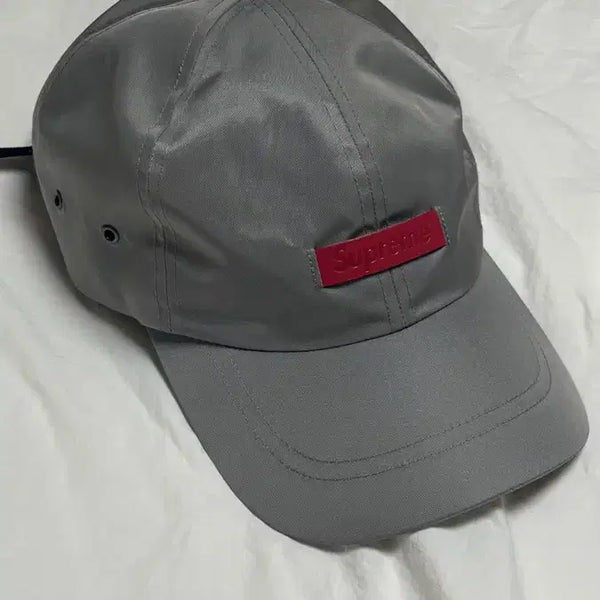 [BUNJANG] Supreme Grey Nylon Leather Patch 6-Panel Cap / 슈프림 그레이 나일론 볼캡 / 슈프림 레더 패치 6-패널 그레이 - 23SS