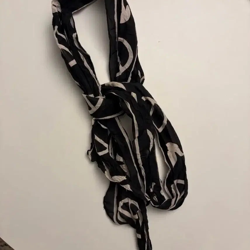 [BUNJANG] Kapital Washed Silk Scarf Black / 캐피탈 워시드 실크 스카프 블랙