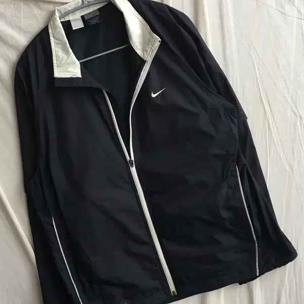 [BUNJANG] Nike Swoosh Logo Windbreaker / 나이키 스우시로고 바람막이