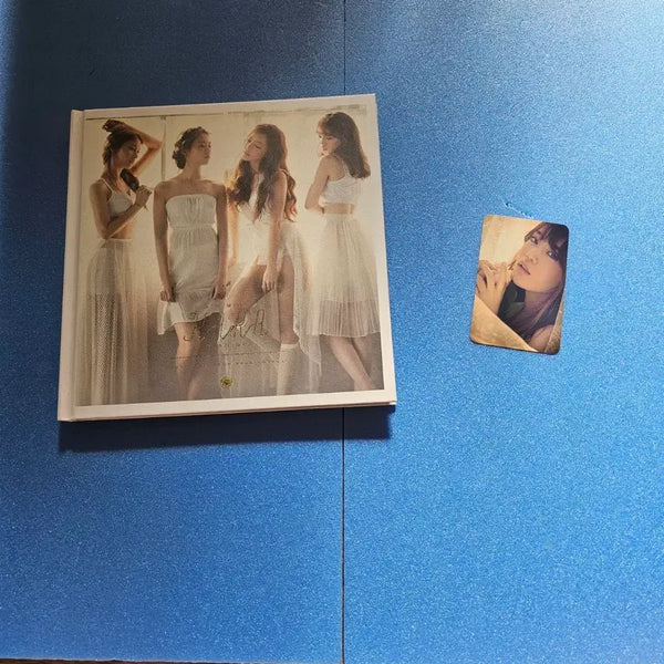 [BUNJANG] KARA Mini 6th Album Day&Night Youngji Photocard (Unsealed) / (단순개봉) 카라 미니6집 Day&Night 맘마미아 앨범 영지포카포함