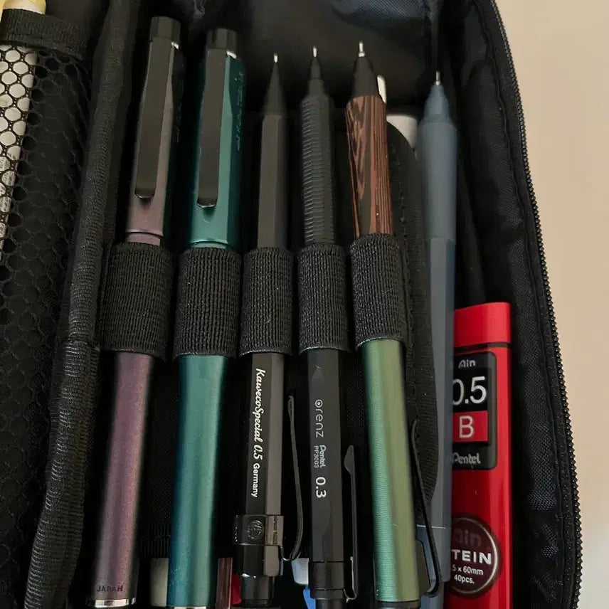 [BUNJANG] Uni Kuru Toga Dive Mechanical Pencil / 쿠루토가 다이브