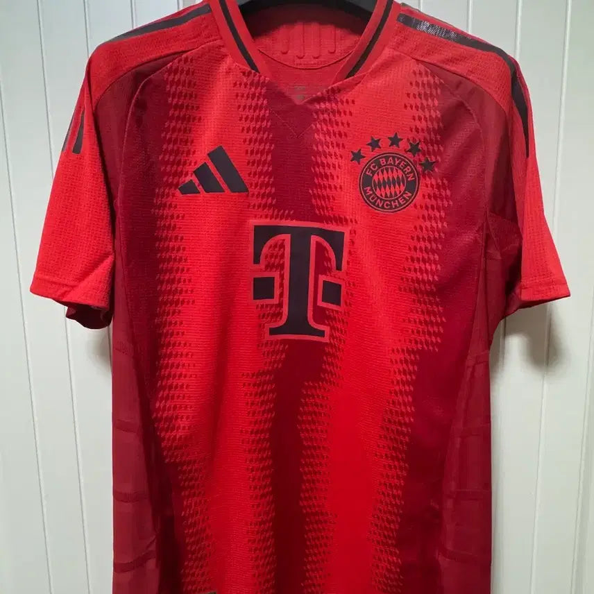 [BUNJANG] Bayern Munich 24-25 Home Authentic Jersey (Domestic L) / 바이에른 뮌헨 24-25  홈 어센틱 국내L