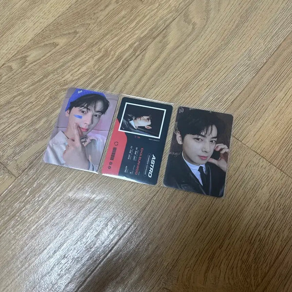 [BUNJANG] ASTRO Cha Eun-woo 2023 Signature Bundle Set / 아스트로 차은우 시그 양도