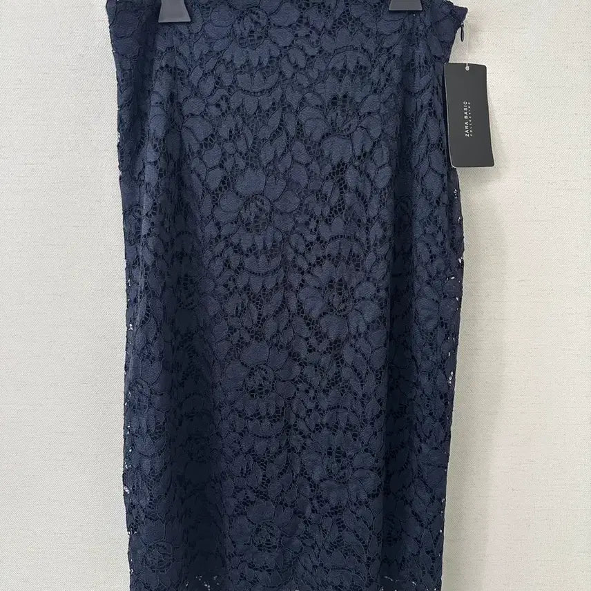 [BUNJANG] Zara Basic Lace Skirt Navy L / 자라 기본 레이스 스커트 네이비 L