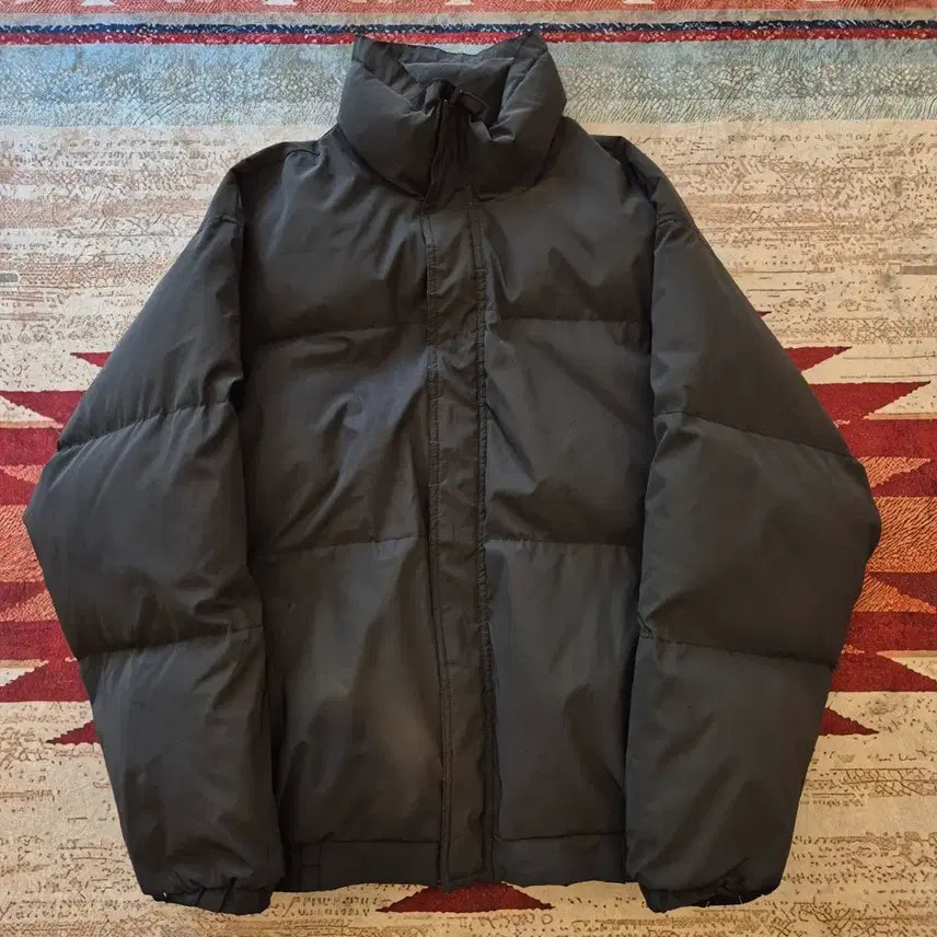 [BUNJANG] Fear of God Essentials Patch Puffer Padding Jumper M (95) / 피어오브갓 에센셜 와펜 패치 푸퍼 패딩 점퍼 M(95)