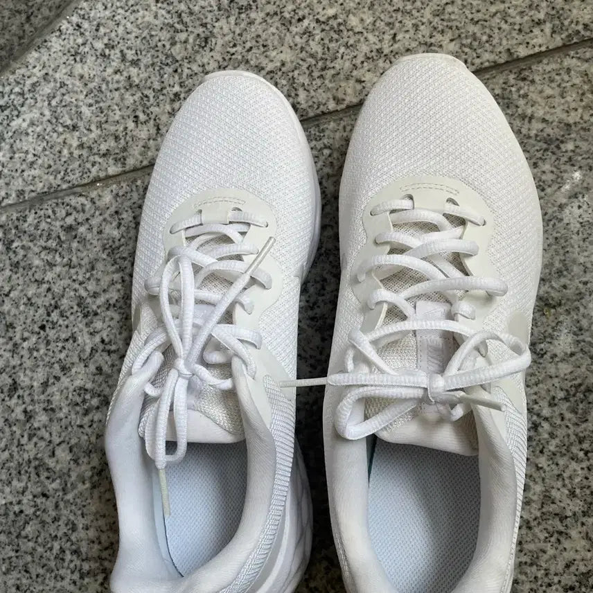 [BUNJANG] Nike Revolution 6 Running Shoes / 나이키 레볼루션 6 런닝화