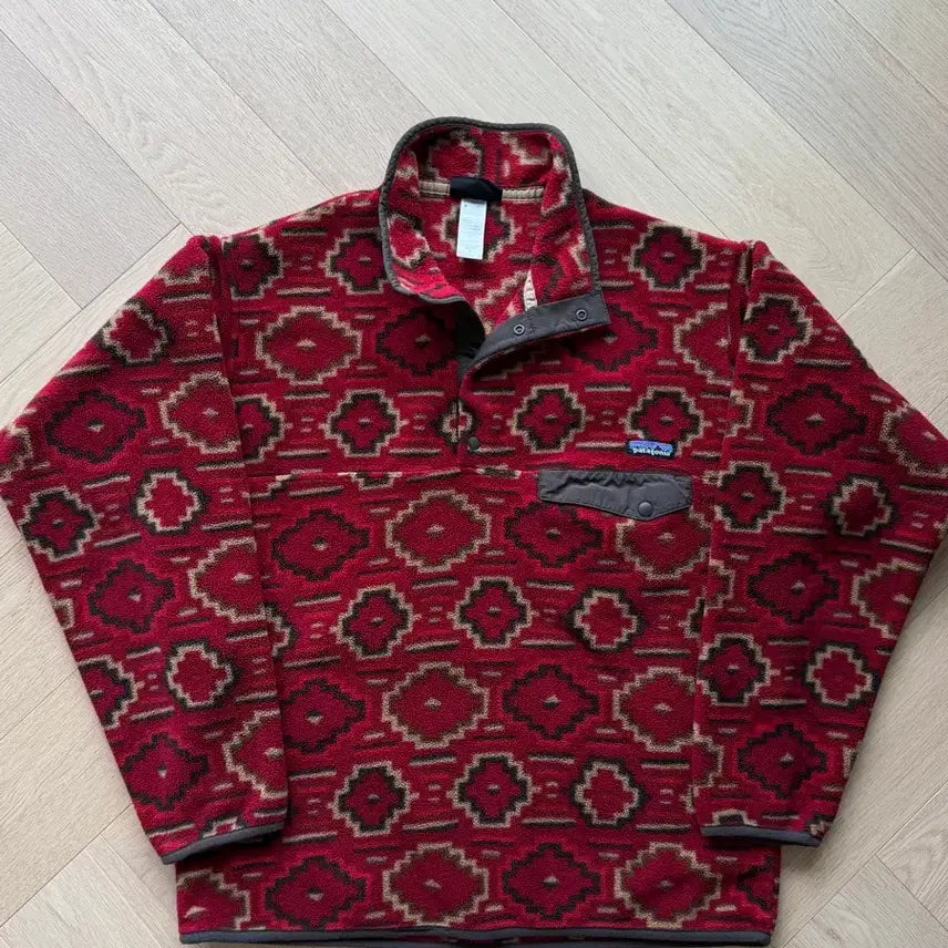 [BUNJANG] Patagonia Synchilla 2012 Medium Red Aztec Fleece / 12) 파타고니아 신칠라 12년 미듐 레드 아즈텍