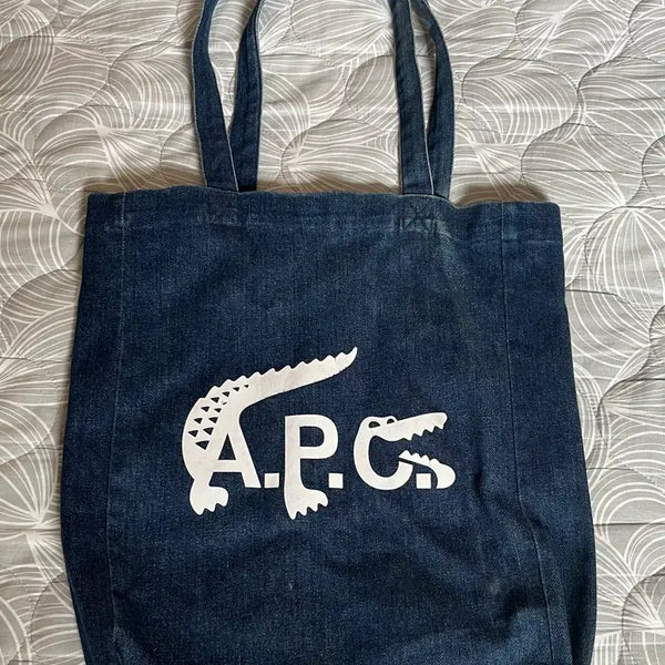 [BUNJANG] A.P.C. x Lacoste Collaboration Graphic Tote Bag / A.P.C. 아페쎄 토트백 에코백 라코스테콜라보
