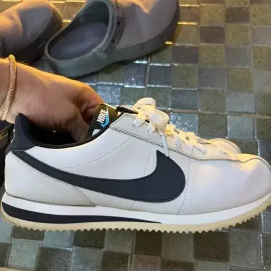 [BUNJANG] Nike Cortez FN7650 Men's Shoes Size 275 / 나이키 코르테즈 fn7650 275