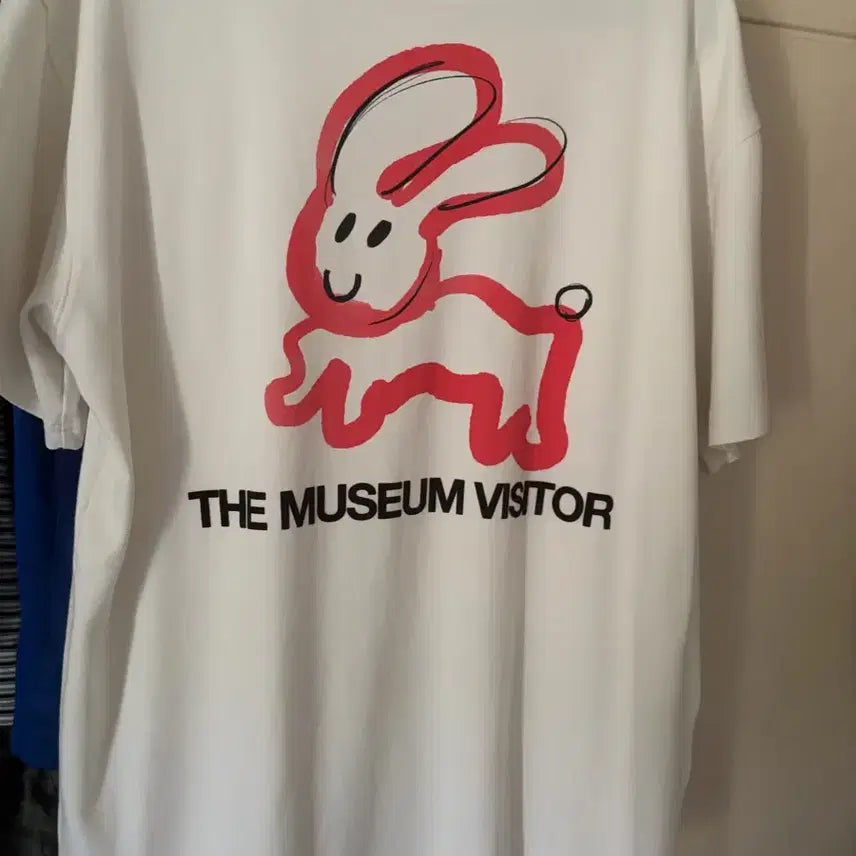[BUNJANG] TheMuseumVisitor Rabbit Short-Sleeve T-Shirt L / 더뮤지엄비지터 래빗 반팔티 L
