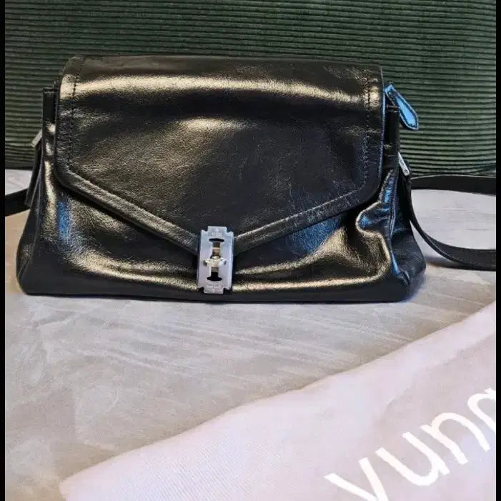 [BUNJANG] Vunque OCAM Two Shoulder Large Black Leather Shoulder Bag / 분크 오캄 두숄더 라지