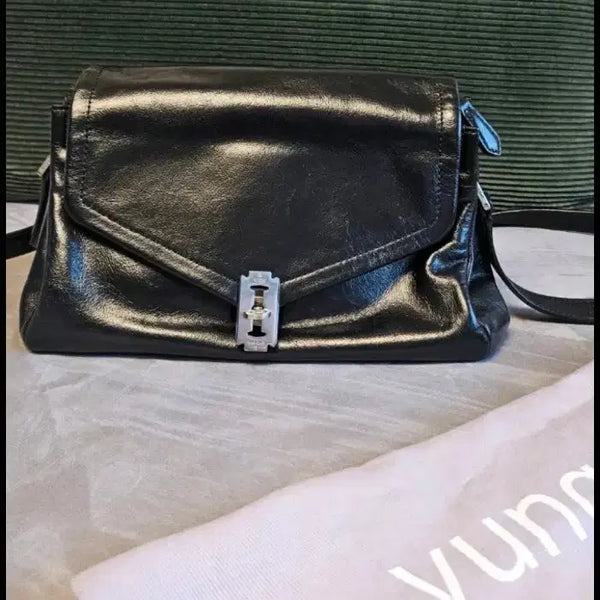 [BUNJANG] Vunque OCAM Two Shoulder Large Black Leather Shoulder Bag / 분크 오캄 두숄더 라지