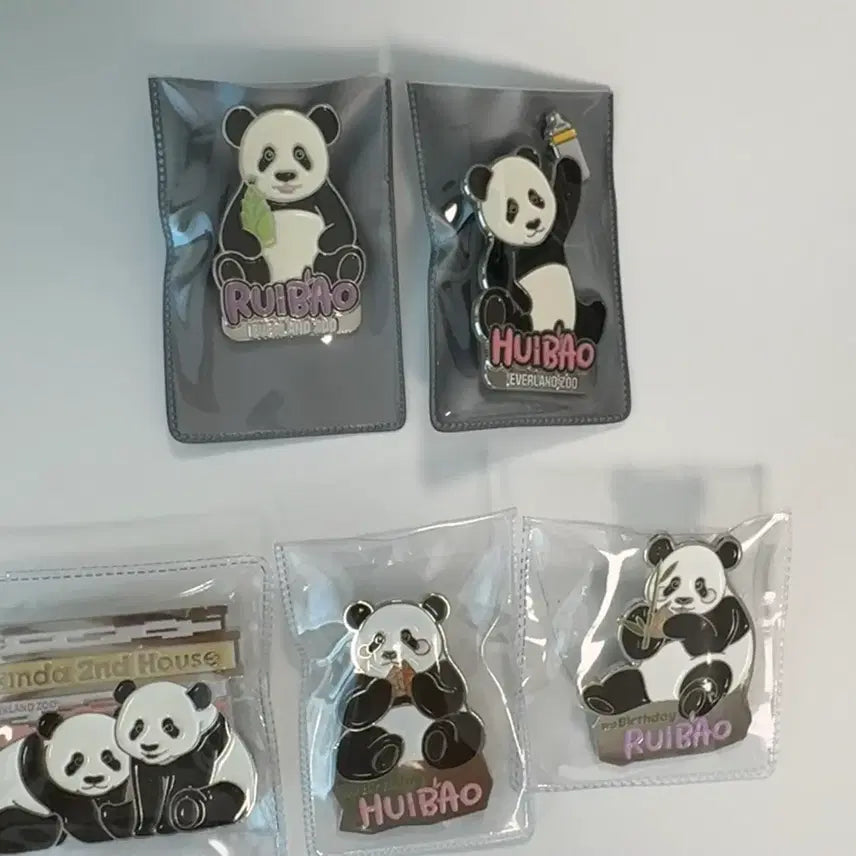 [BUNJANG] LUI HUI Badge Bundle Set / 루이 후이 배지 일괄판매