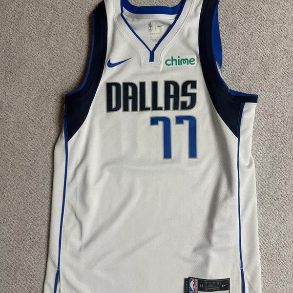 [BUNJANG] Luka Dončić Dallas Mavericks Association Swingman Jersey / 루카 돈치치 댈러스 매버릭스 어소시에이션 스윙맨 저지