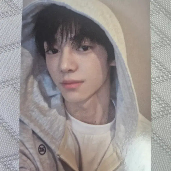 [BUNJANG] TWS Sparkling Blue Hanjin Photocard (Weverse Ver.) / TWS sparkling blue 한진 포카 (weverse ver.)