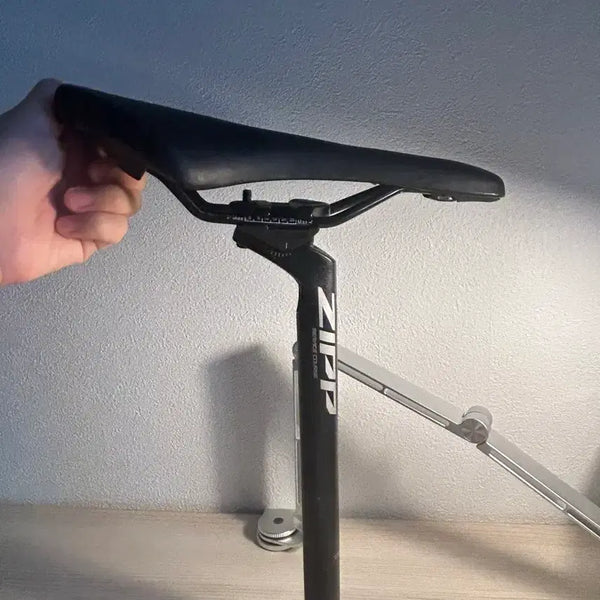 [BUNJANG] Zipp Service Course Seatpost + Rider's Way Saddle / 짚 서비스코스 싯포+라이더스웨이 안장 급처