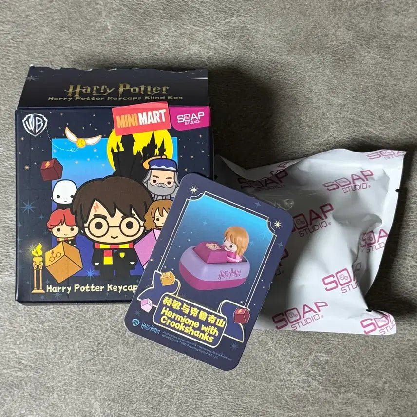 [BUNJANG] Sop Studio Harry Potter Hermione Keycap Keyring Figure Keyboard Decoration Clicker / (미개봉)소프스튜디오 해리포터 헤르미온느 키캡 키링 피규어 키보드장식 클리커 새상품