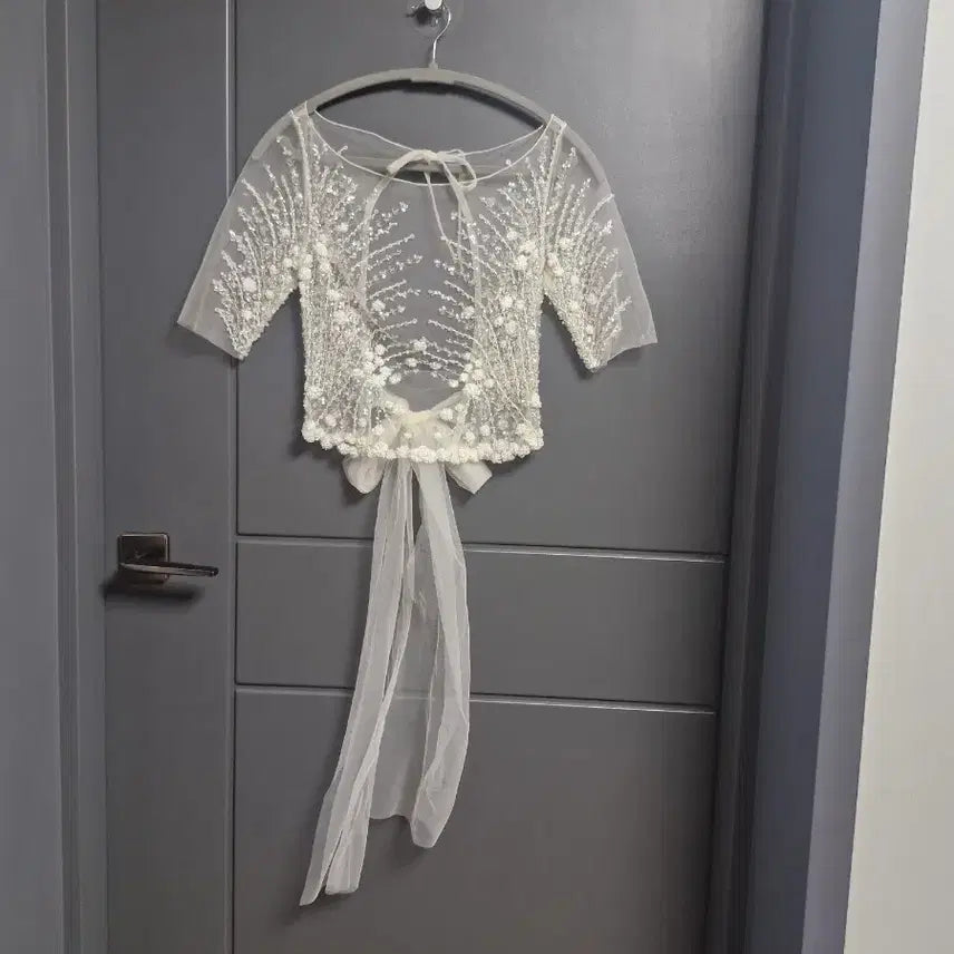 [BUNJANG] Swarovski Crystal & Pearl Embellished Wedding/Party Top / 크리스탈 스왈로브스키 .진주 웨딩.파티 탑 .44ㅡ66. 초강추